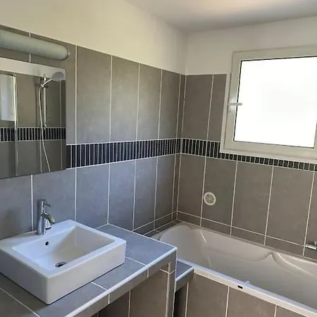 Villa Casa Lecca-belle Maison A Vecchio ,route De Palombaggia *